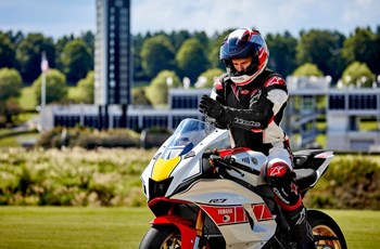 Yamaha R7 World GP 60th Anniversary 2024 - Bild 6