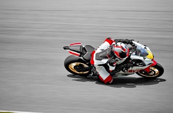 Yamaha R7 World GP 60th Anniversary 2024 - Bild 12