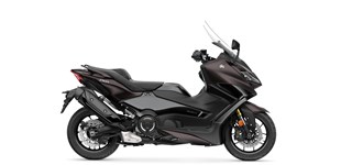Honda X-ADV 2022 vs Yamaha TMAX Tech MAX 2024
