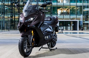 Yamaha TMAX Tech MAX 2024 - Bild 17 Yamaha TMAX Tech MAX 2024 - Bild 17