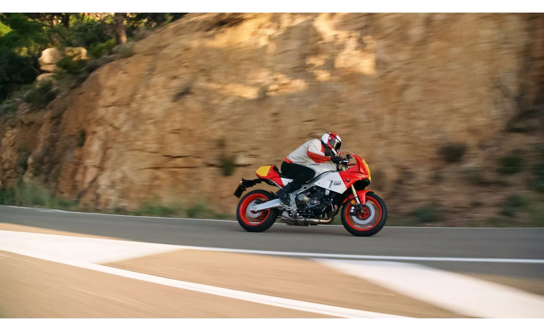 Yamaha XSR900 GP 2024 Yamaha XSR900 GP 2024