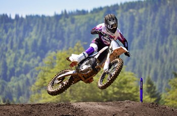 Yamaha YZ125 50th Anniversary 2024 - Bild 6