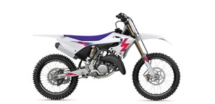 Yamaha YZ125 50th Anniversary 2024 vs Aprilia SXR 50 2024