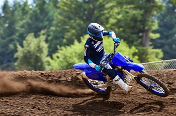 Yamaha YZ450F 2024 - Bild 8 Yamaha YZ450F 2024 - Bild 8
