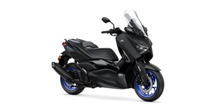 Yamaha NMAX 155 2024 vs Yamaha XMAX 125 2024 Yamaha NMAX 155 2024 vs Yamaha XMAX 125 2024