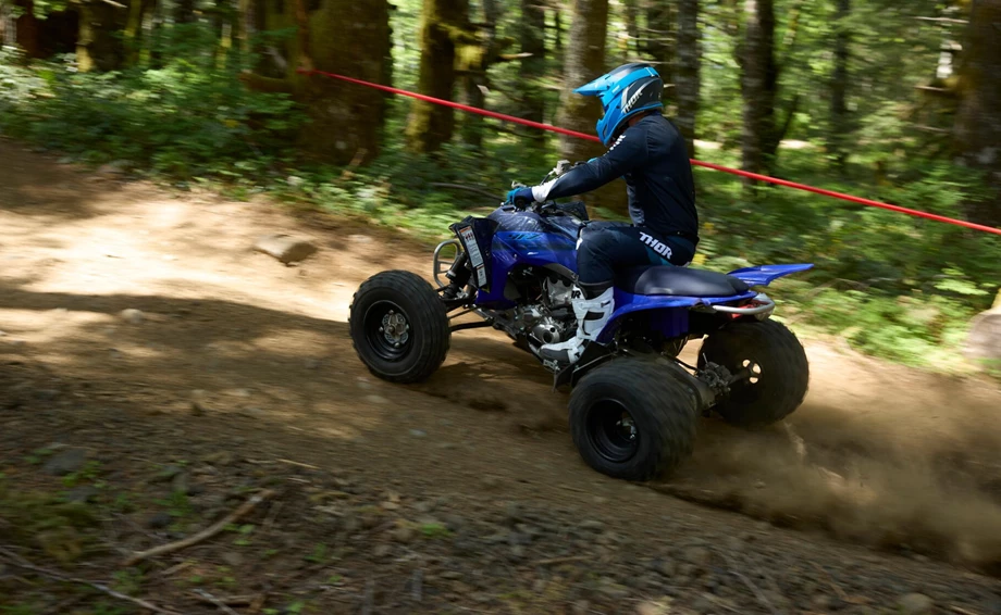 Yamaha YFZ450R Bild 2: Yamaha YFZ450R