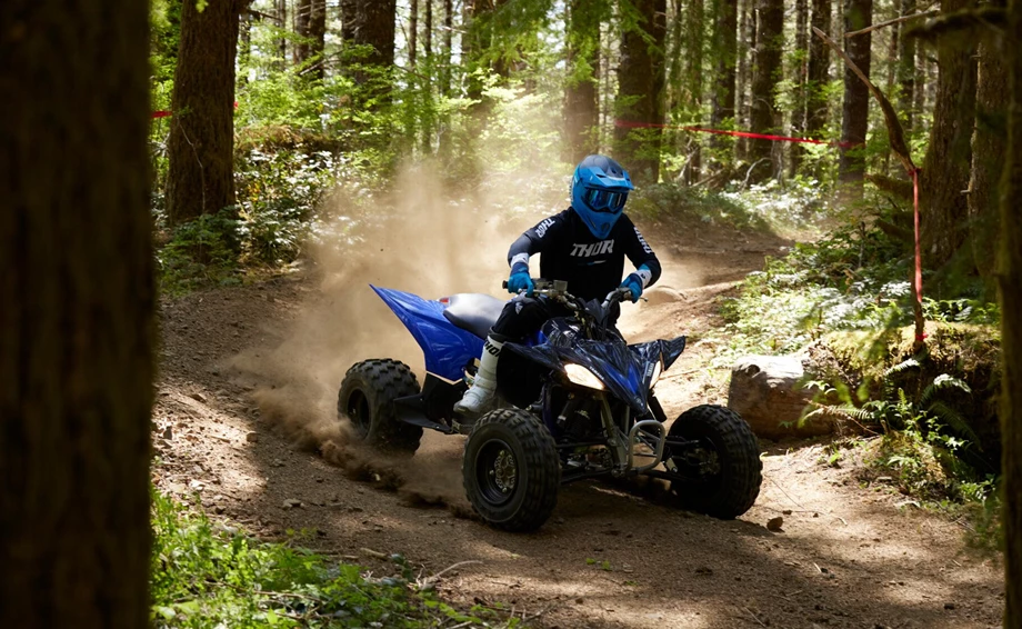 Yamaha YFZ450R Bild 6: Yamaha YFZ450R
