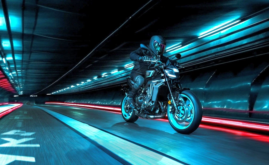 Yamaha MT-09 Bild 2: Yamaha MT-09