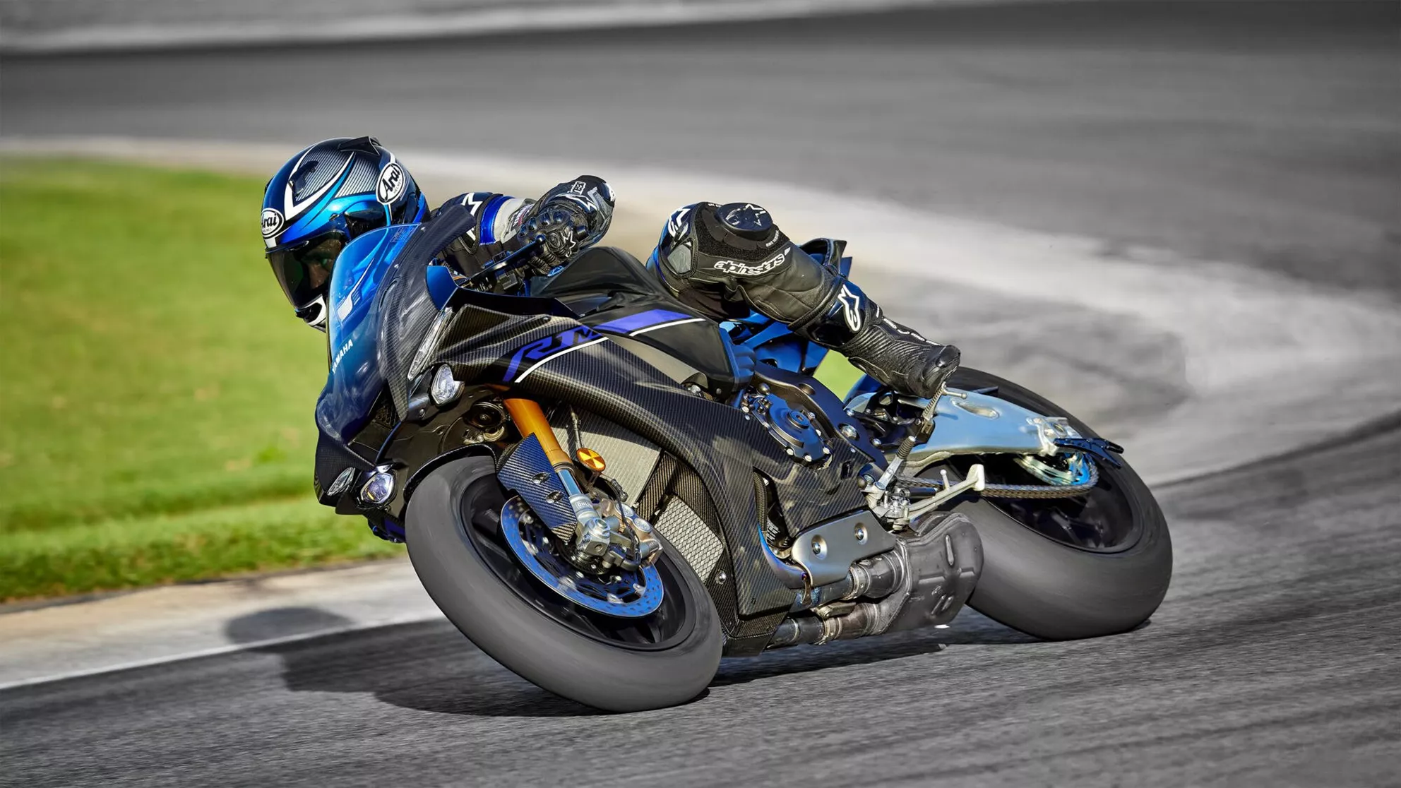 Picture Yamaha R1M