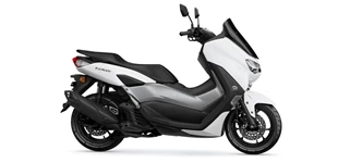 Vespa GTS 125 Super 2025 vs Yamaha NMAX 125 2024 Vespa GTS 125 Super 2025 vs Yamaha NMAX 125 2024