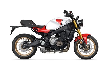 Yamaha XSR900
