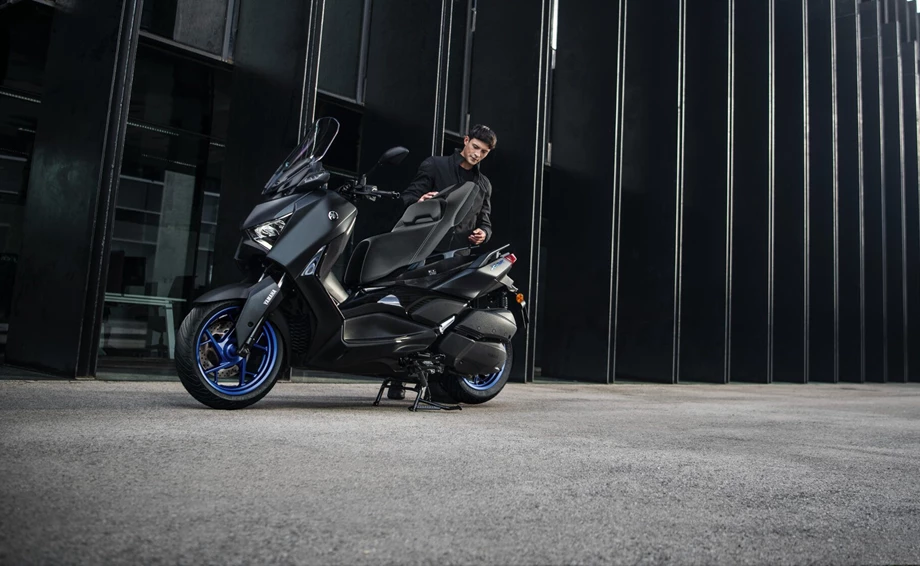 Yamaha XMAX 300 Bild 14: Yamaha XMAX 300