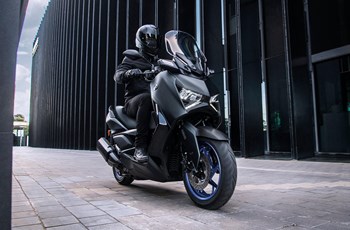 Yamaha XMAX 300 2024 - Bild 19 Yamaha XMAX 300 2024 - Bild 19