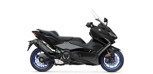 Yamaha TMAX 2024 vs Yamaha T-MAX 530 ABS 2016 Yamaha TMAX 2024 vs Yamaha T-MAX 530 ABS 2016
