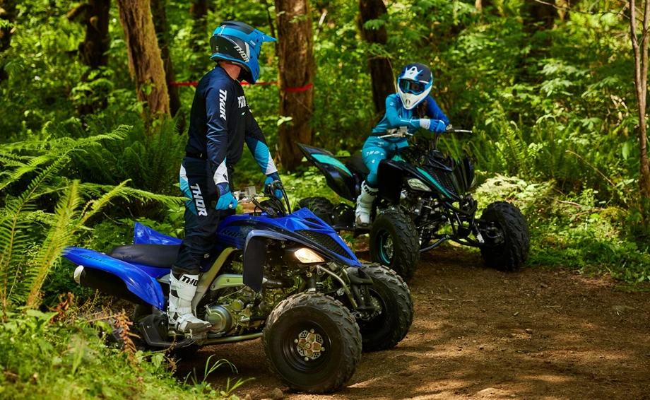 Yamaha YFM700R SE Bild 4: Yamaha YFM700R SE