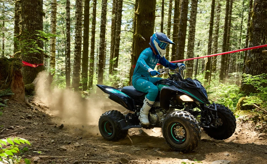 Yamaha YFM700R SE Bild 6: Yamaha YFM700R SE