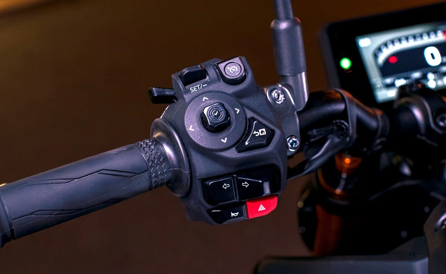 Yamaha MT-09 SP Bild 17: Yamaha MT-09 SP