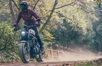 Yamaha XSR700 XTribute 2024 - Bild 14 Yamaha XSR700 XTribute 2024 - Bild 14