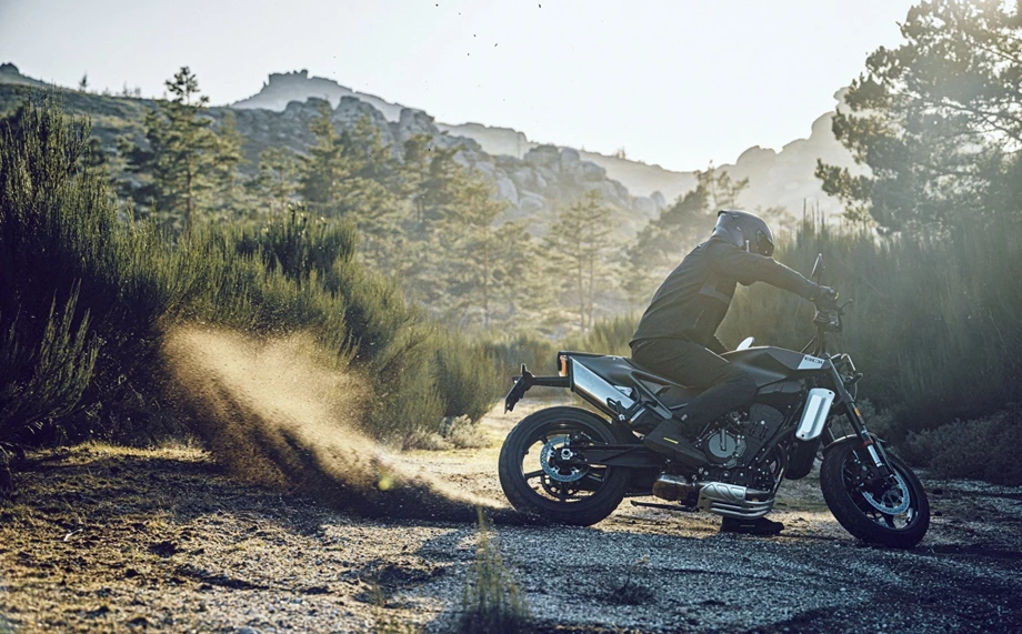 Husqvarna Svartpilen 801 Bild 13: Husqvarna Svartpilen 801