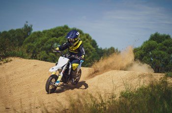 Husqvarna EE 3 2024 - Bild 4