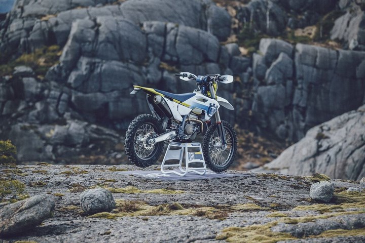 Husqvarna FE 250 () - Bild 10
