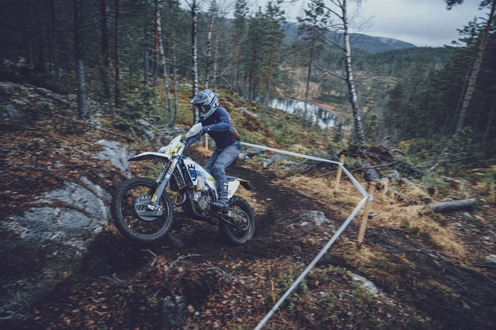 Husqvarna FE 350 () - Bild 10