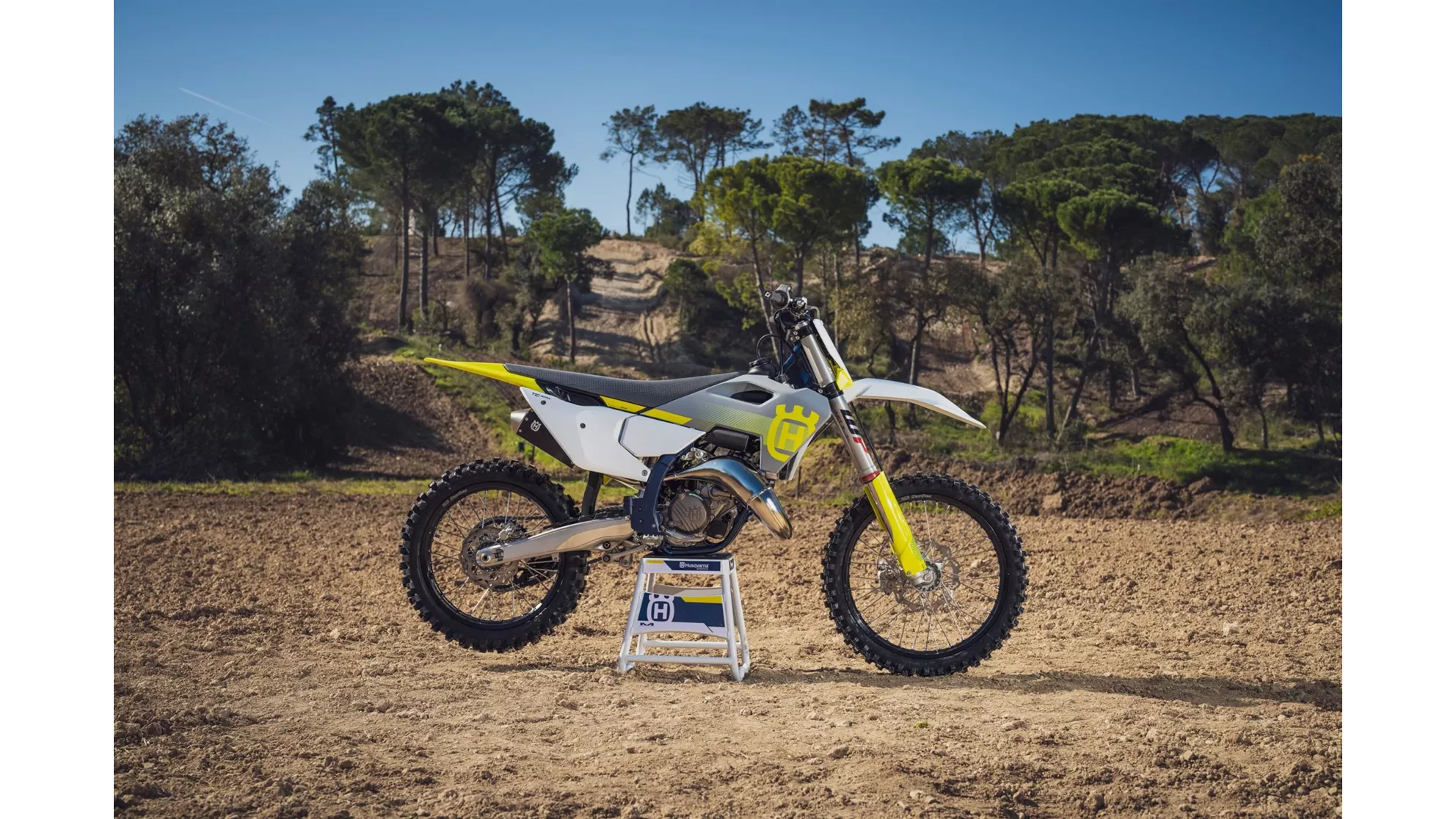 Husqvarna TC 125 - Image 8 Husqvarna TC 125 - Image 8