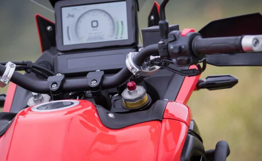 Rieju Aventura 500i Bild 4: Rieju Aventura 500i