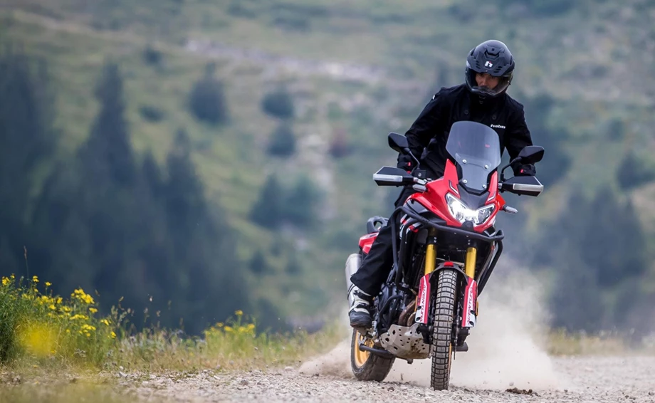 Rieju Aventura 500i Bild 5: Rieju Aventura 500i