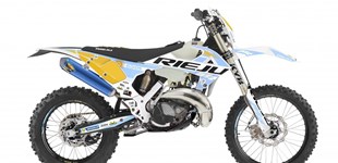 Rieju MRT Cross 125 AIR 2019 vs Rieju MR Six Days Argentina 2024