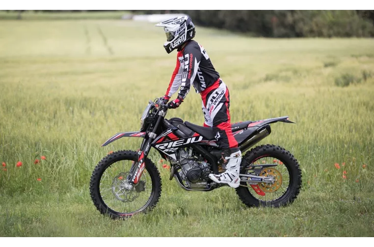 Rieju MR Pro 125 2024 Rieju MR Pro 125 2024