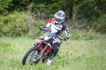 Rieju MR Pro 125 2024 - Bild 7 Rieju MR Pro 125 2024 - Bild 7