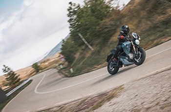 Energica EVA EsseEsse9+ 2024 - Bild 8