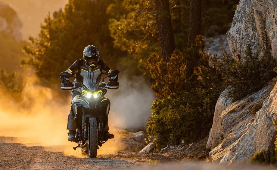 Benelli TRK 702 X Bild 7: Benelli TRK 702 X
