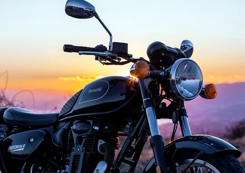 Benelli Imperiale 400 Bild 5: Benelli Imperiale 400