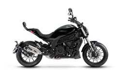 Benelli 502 C 2024