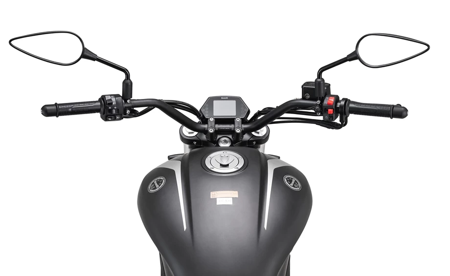 Benelli 502 C Bild 6: Benelli 502 C