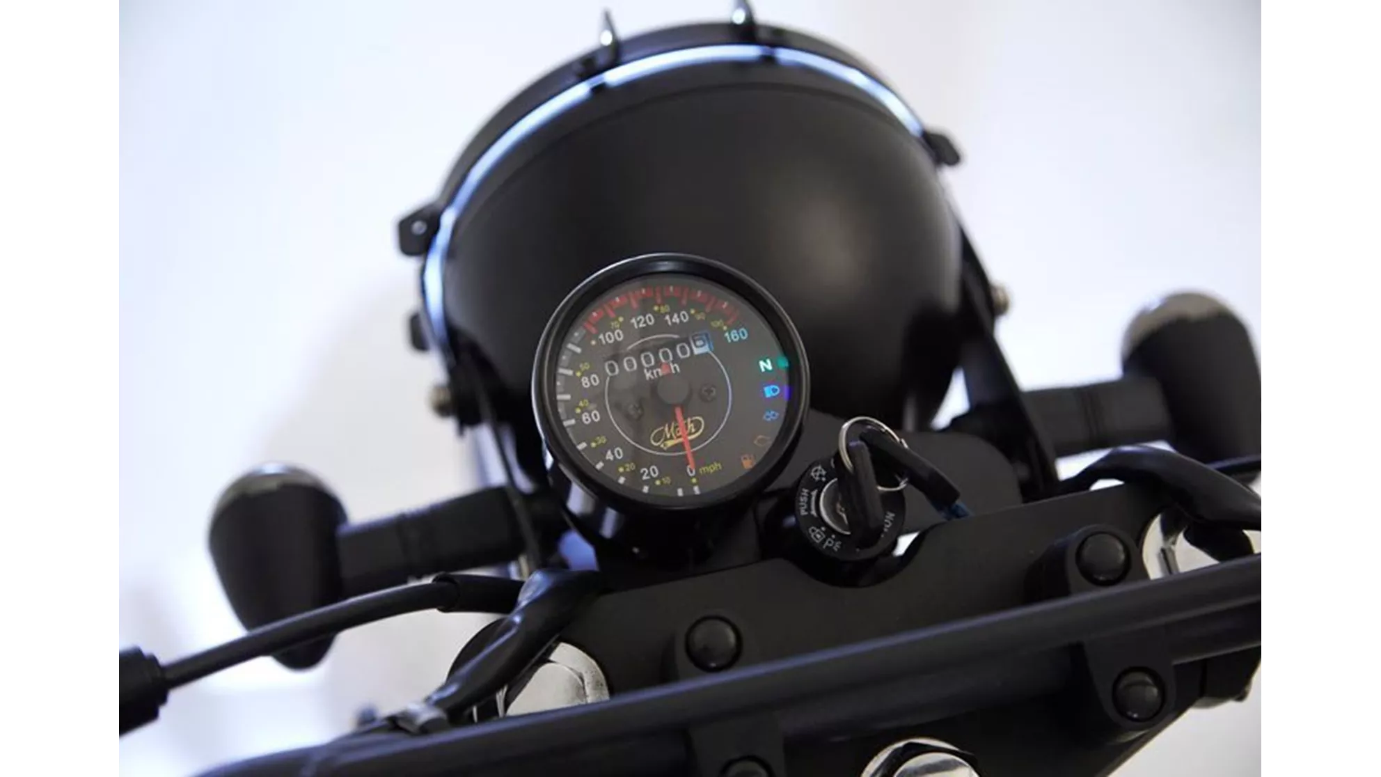 Mash Seventy - Image 6 Mash Seventy - Image 6