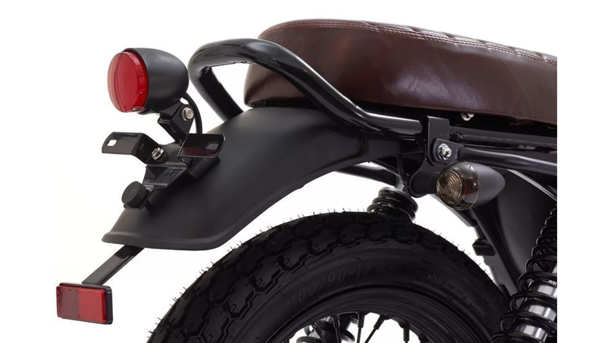 Mash Seventy - Image 12 Mash Seventy - Image 12