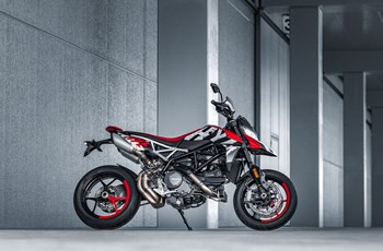 Ducati Hypermotard 950 RVE 2024 - Bild 3 Ducati Hypermotard 950 RVE 2024 - Bild 3