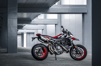Ducati Hypermotard 950 RVE 2024 - Bild 6 Ducati Hypermotard 950 RVE 2024 - Bild 6