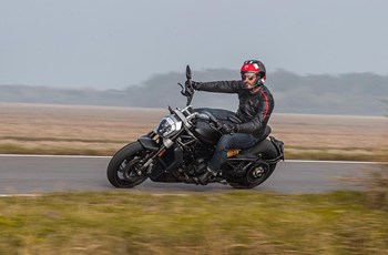 Ducati XDiavel Dark 2024 - Bild 3