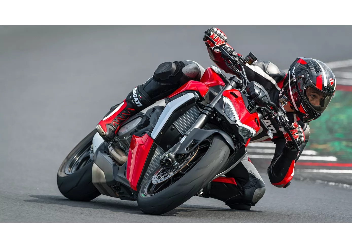 Ducati Streetfighter V2 2024 Ducati Streetfighter V2 2024