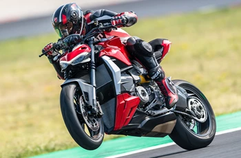 Ducati Streetfighter V2 2024 - Bild 11 Ducati Streetfighter V2 2024 - Bild 11