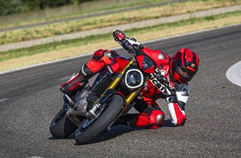 Ducati Monster SP 2024 - Bild 16 Ducati Monster SP 2024 - Bild 16