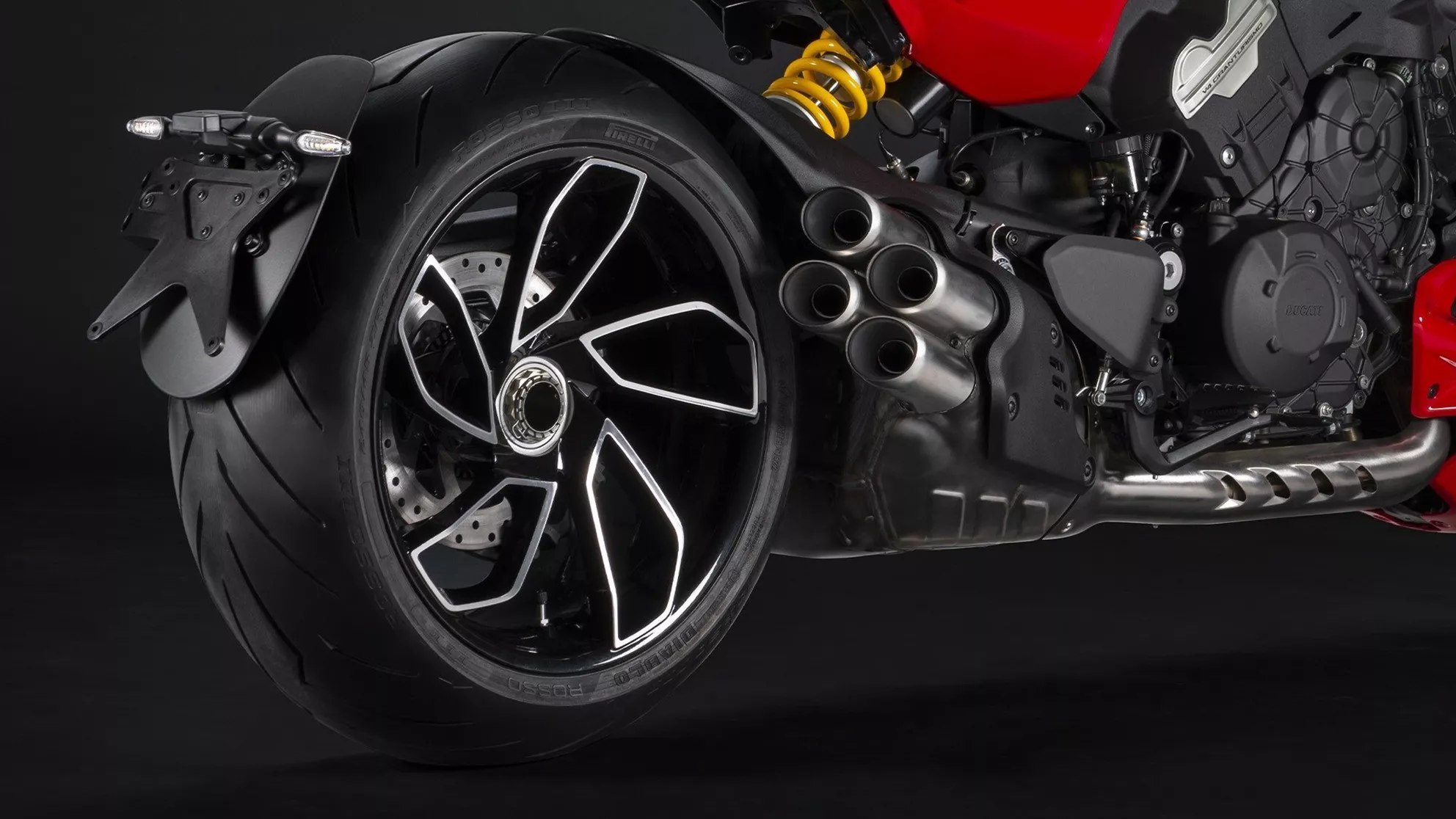 Ducati Diavel V4 - Imagen 10