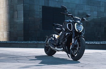 Ducati Diavel V4 2024 - Bild 14 Ducati Diavel V4 2024 - Bild 14