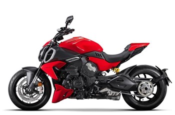 Ducati Diavel V4 2024 - Bild 16 Ducati Diavel V4 2024 - Bild 16