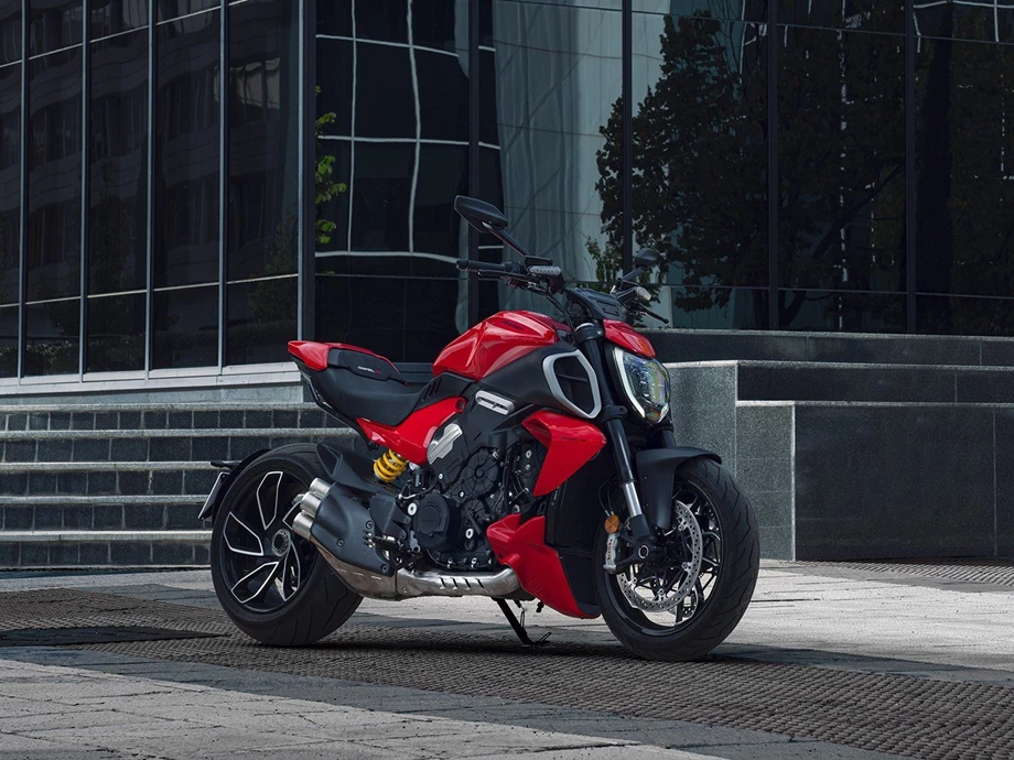Ducati Diavel V4 Bild 17: Ducati Diavel V4