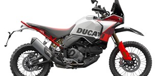 Ducati DesertX Rally 2024 vs Honda CRF1000L Africa Twin 2018